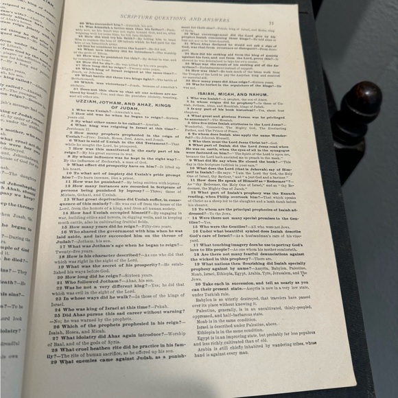 Antique A LIFE OF CHRIST: THE ROYAL SCROLL Bible study - Picture 3 of 7